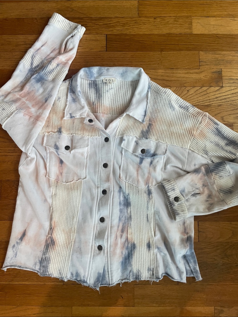 POL Tie-Dye Button Front Shirt Jacket in White with Blue & Peach 🍑